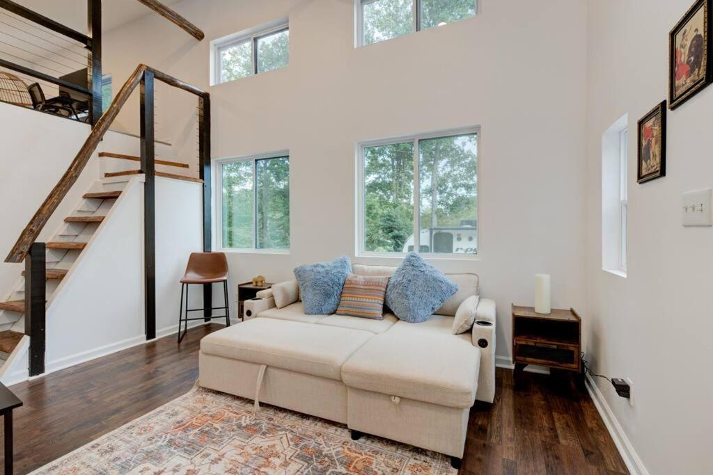 Villa 2 Bed 1 Bath-Sleeps 5 To 6 Near Rrg Large Deck Beattyville Exterior foto